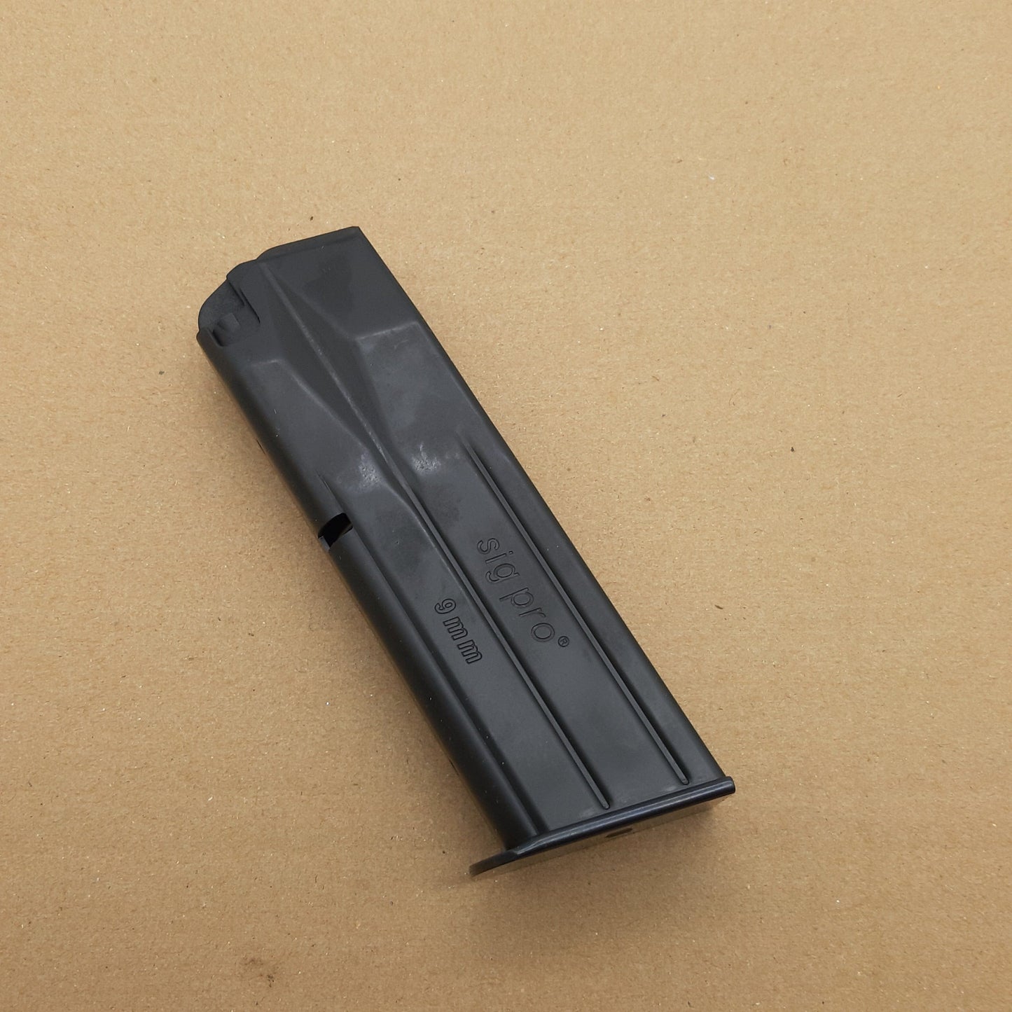 Sig Sauer Sig Sauer SP2022 / Sig Pro Magazin 9x19 15 Rds. - flacher Boden