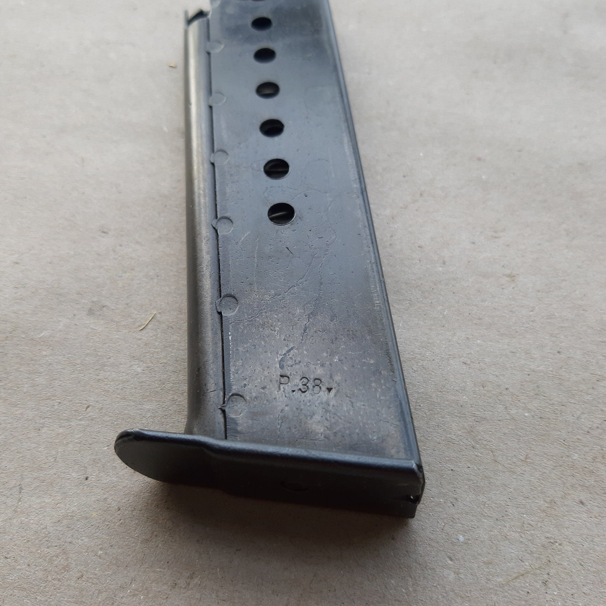 Waffenteile Walther P38 Magazin WK2 - P.38  WaA135