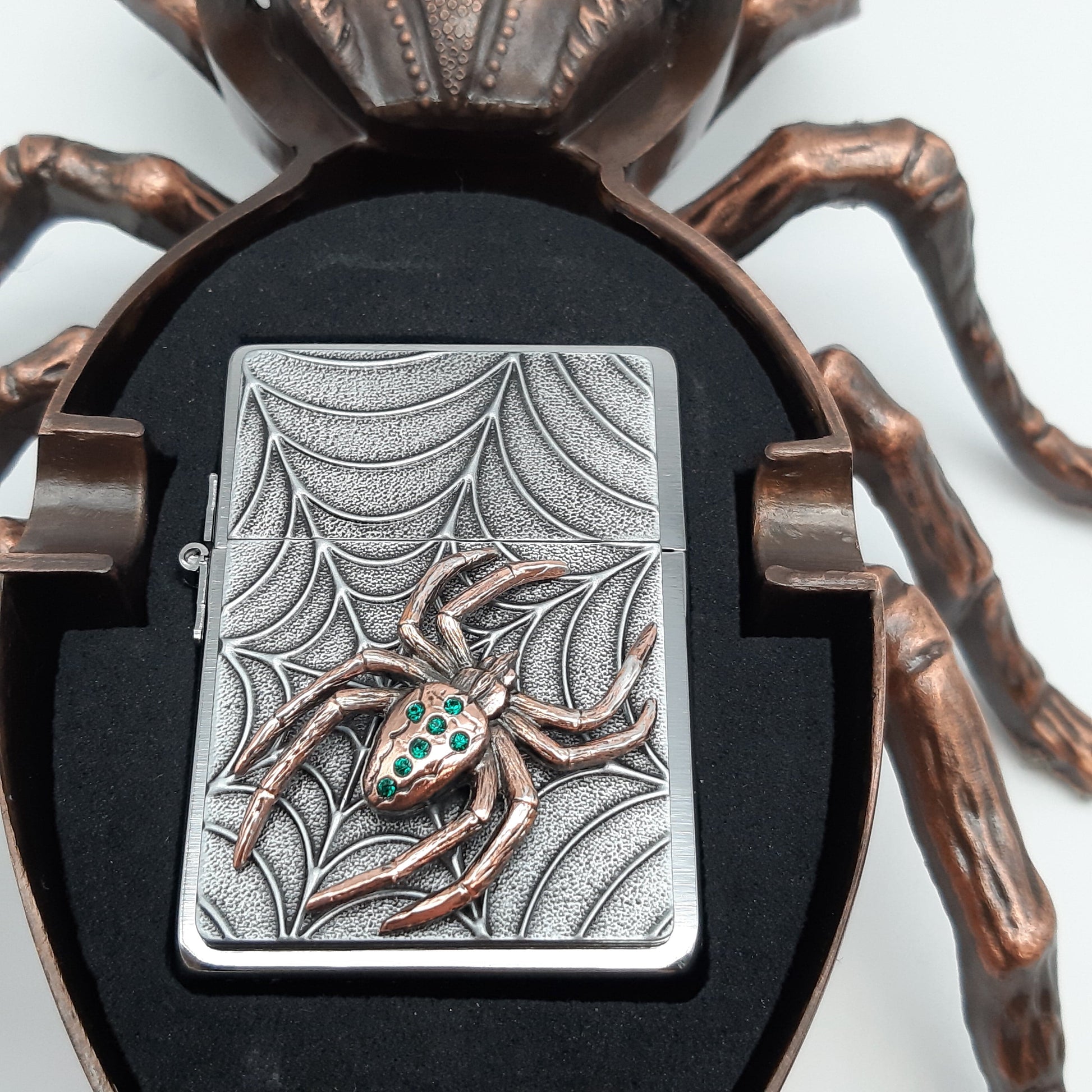 Zippo Zippo Benzinfeuerzeug Copper Spider 1935 mit Aschenbecher - Limited Edition XXXX/1000