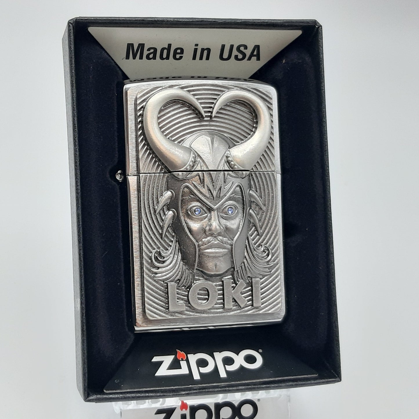 Zippo Zippo Benzinfeuerzeug Loki Limited Edition xxx/1000