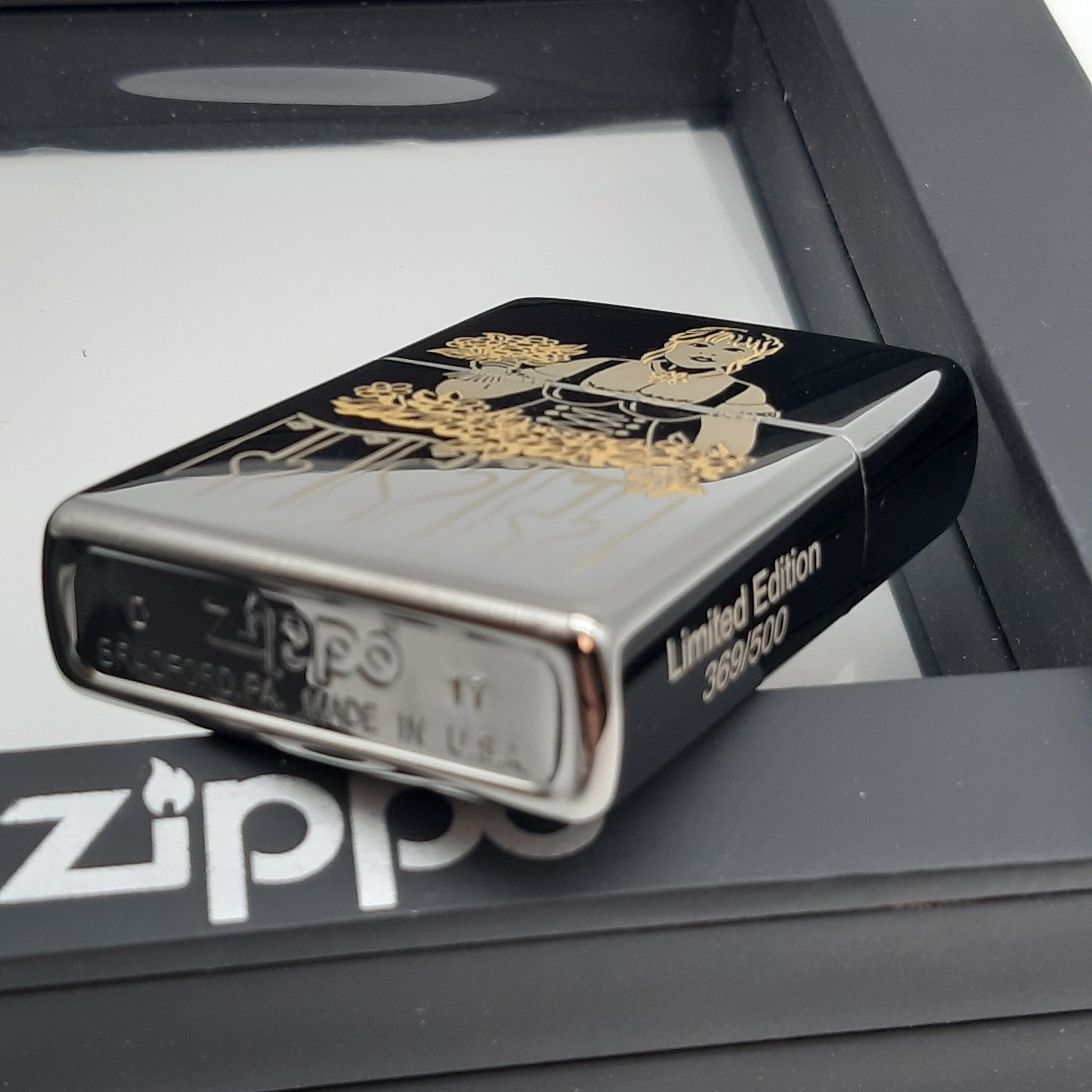 Zippo Zippo Benzinfeuerzeug Mountain Domina - Limited Edition XXX/500